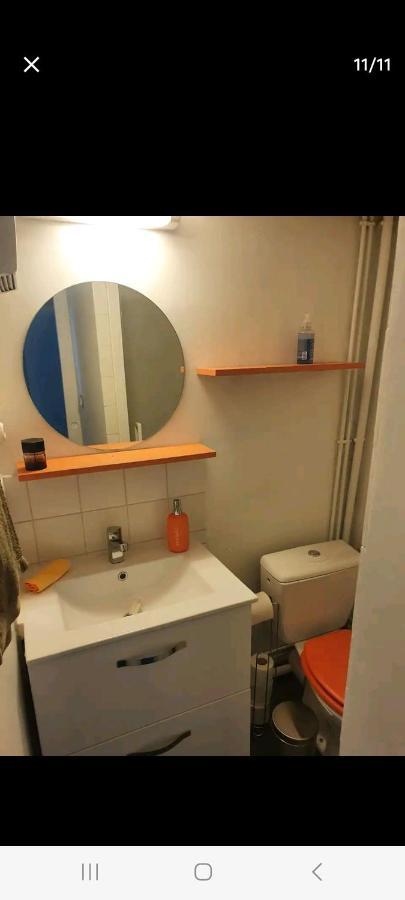 Charmant Studio Avec Mezzanine Lägenhet Aix-en-Provence Exteriör bild